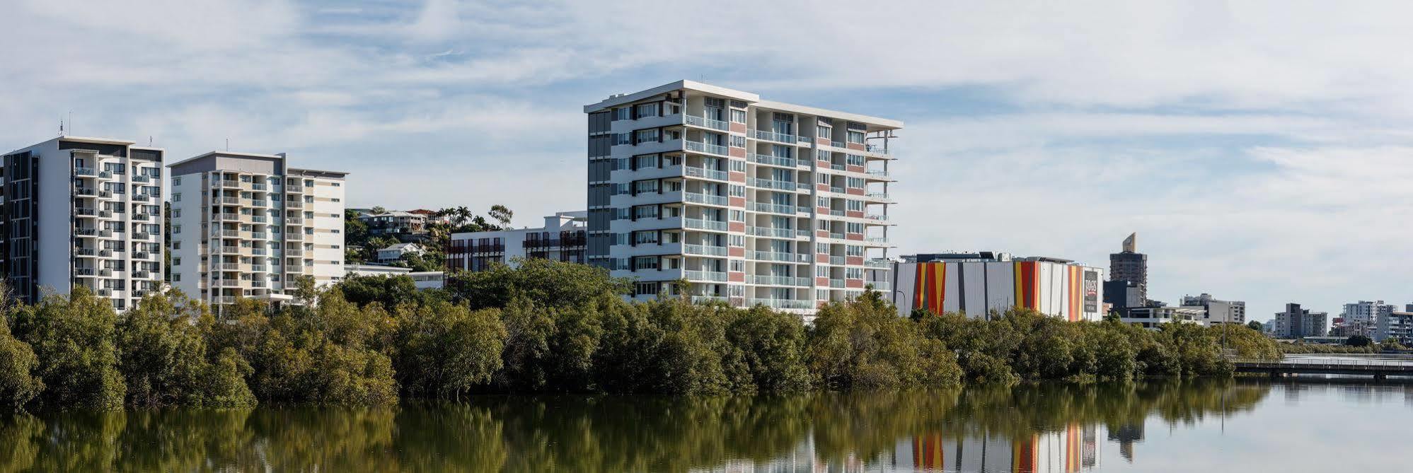 ไดเร็ค โฮเต็ล - โฮลบอร์น แอท เซ็นทรัล Aparthotel ทาวน์วิล ภายนอก รูปภาพ